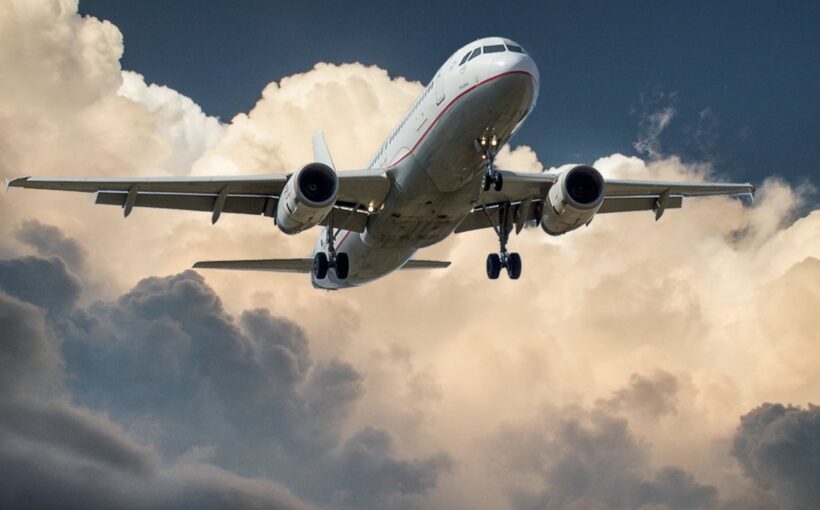 jet cloud landing aircraft