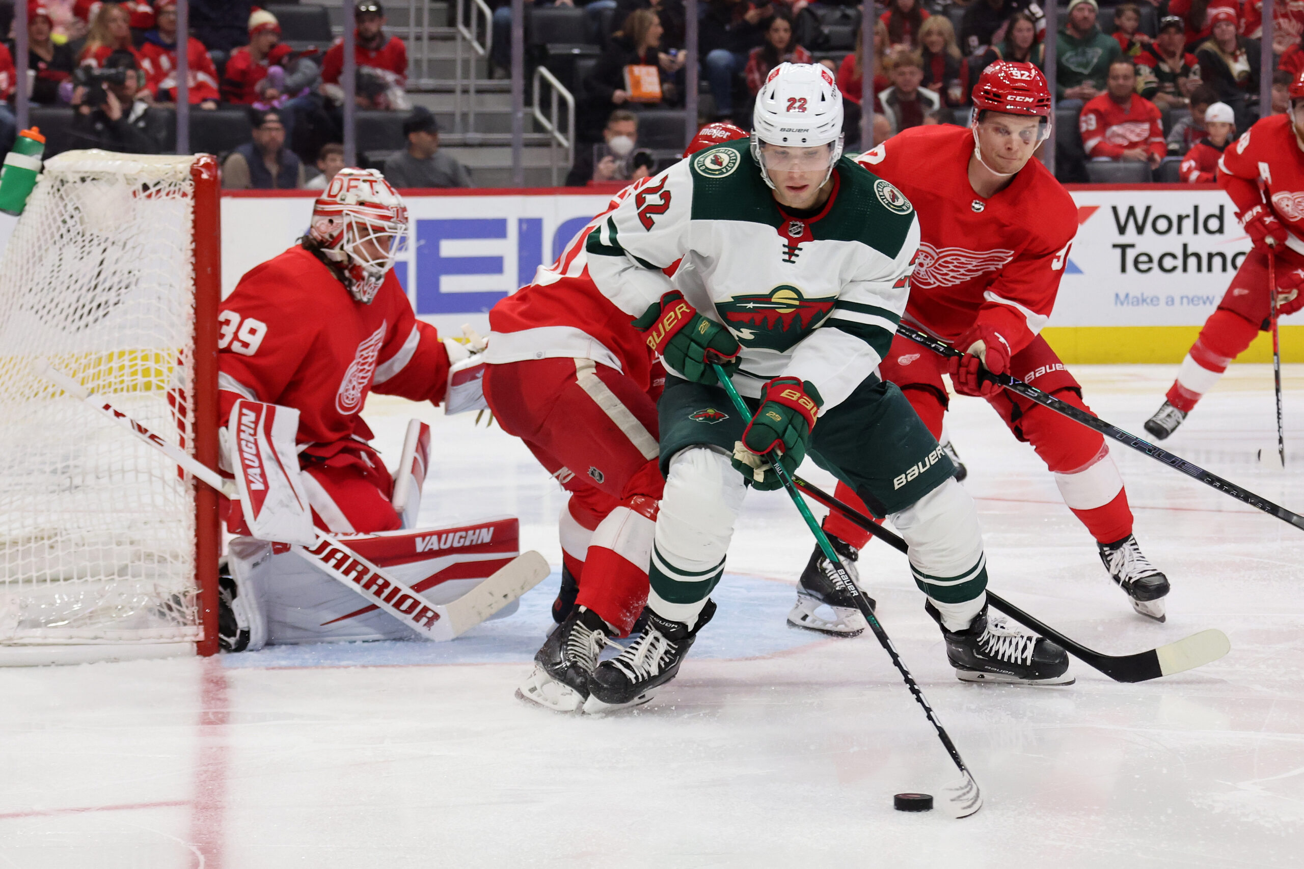 Wild Beat Red Wings 6-5 In Shootout