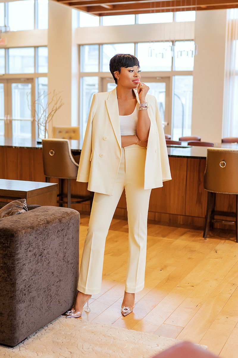 Simple Yet Chic Way To Wear Color This Spring