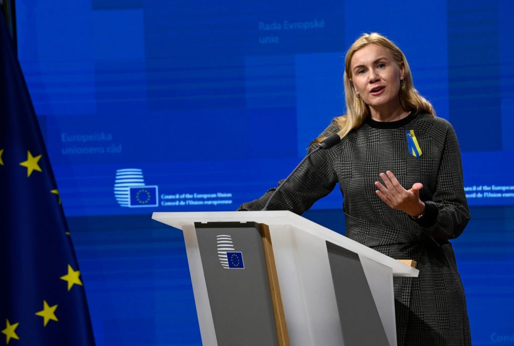 Putin threatens Europe again as Brussels braces for winter