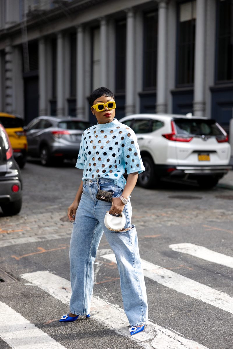 How to Wear Jeans In The Summer