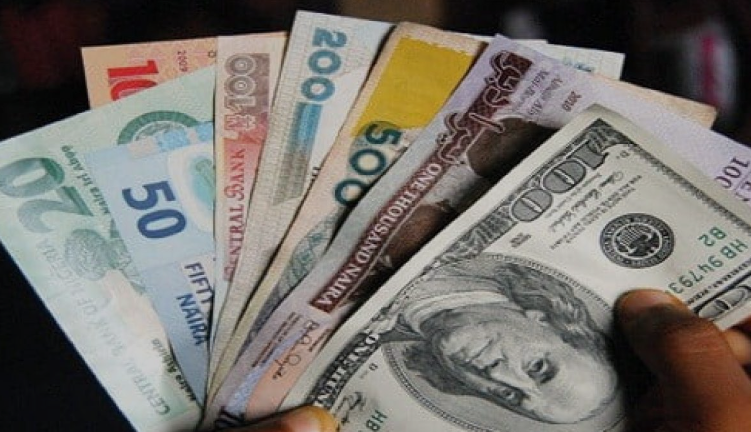 Naira Advances Towards N1000 Per $1, Hits Record Low Of N915 To $1 At Parallel Market