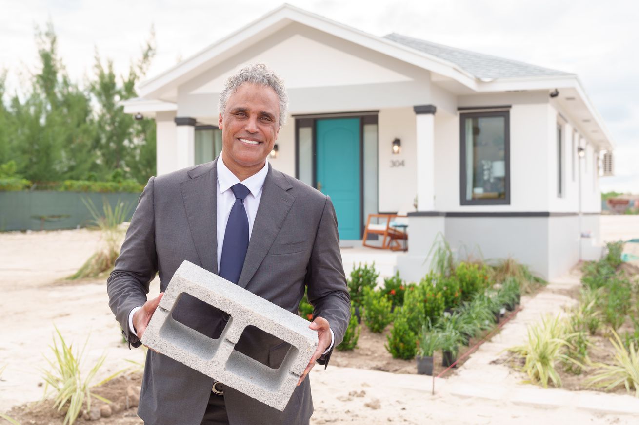 Lakers legend Rick Fox built a house that can suck CO2 out of the atmosphere