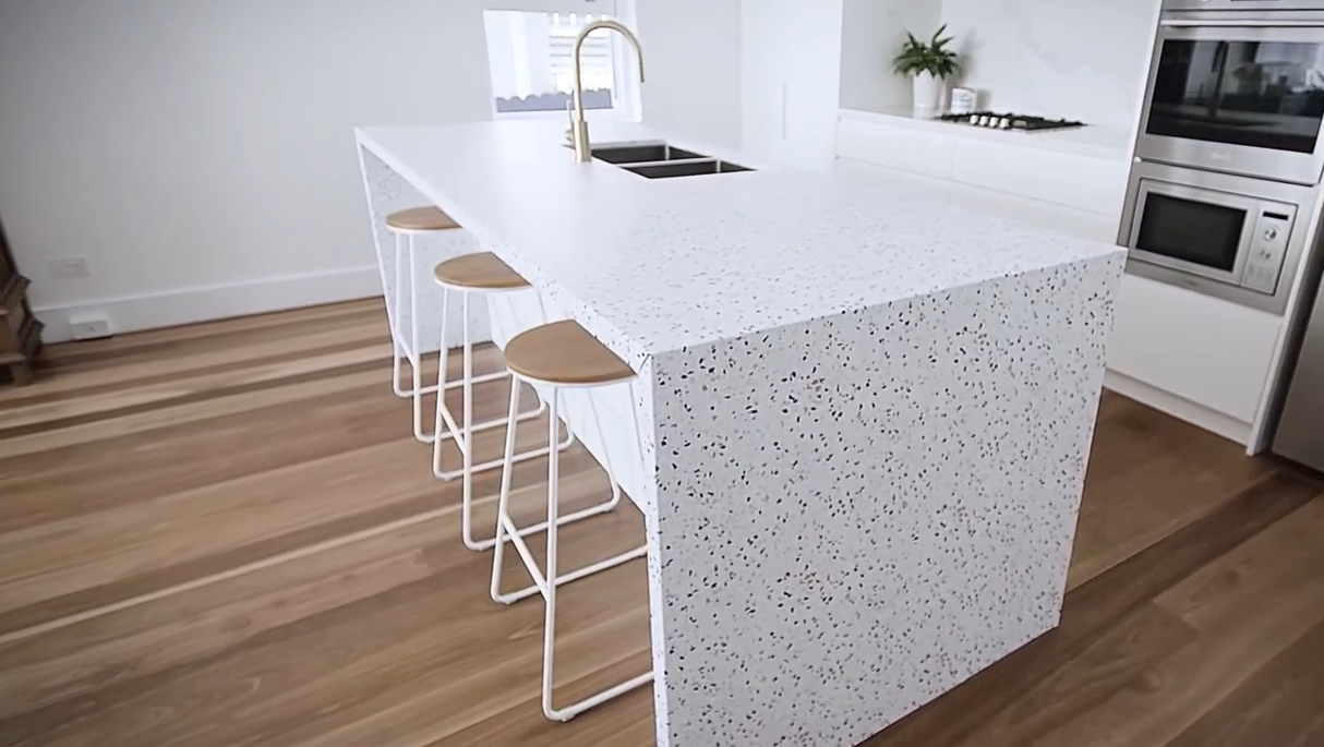 Proposed ban over material used in many new Australian homes