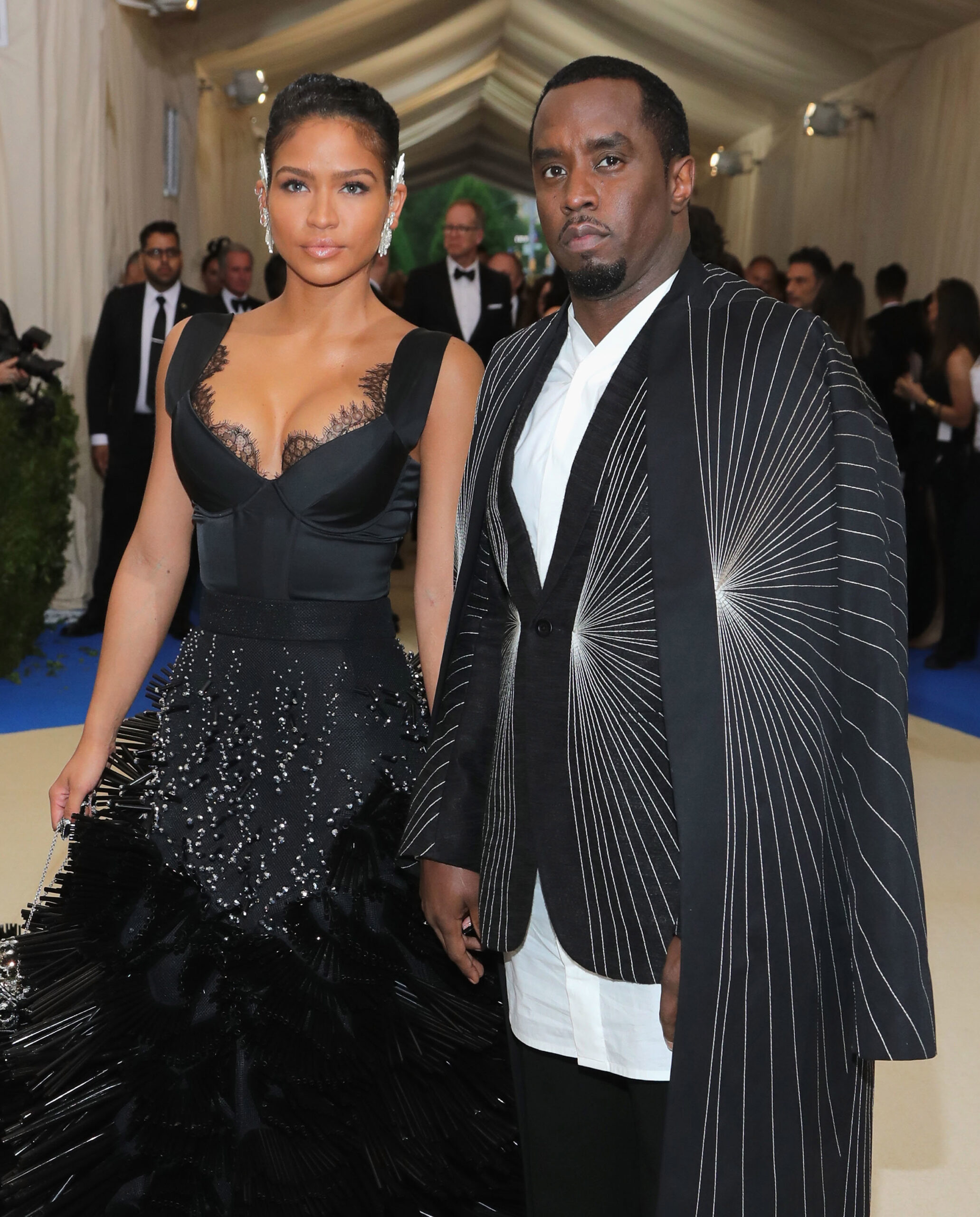 Sean ‘Diddy’ Combs and singer Cassie settle lawsuit alleging abuse ...