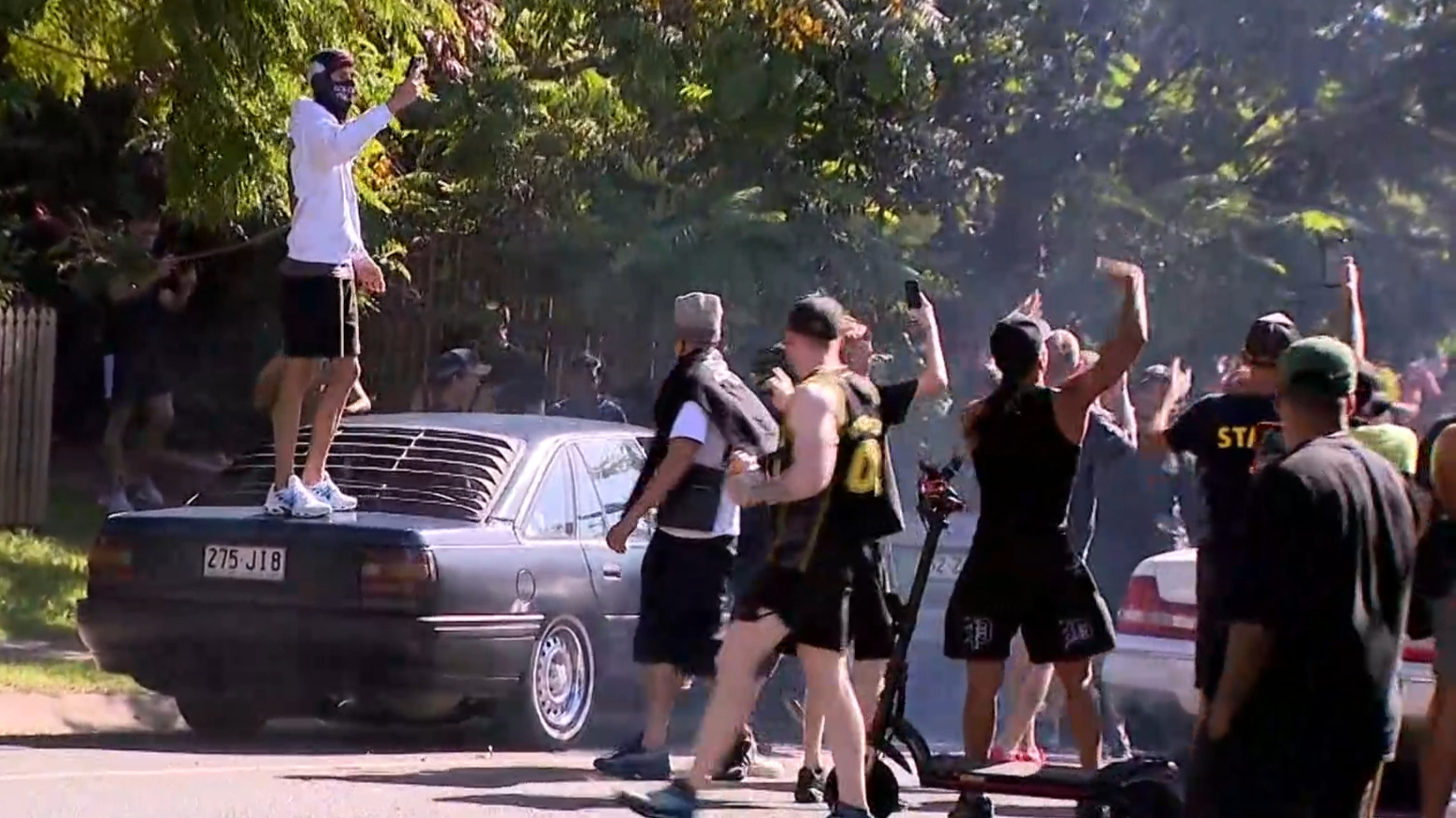 Hoons swarm Queensland street for meet-up