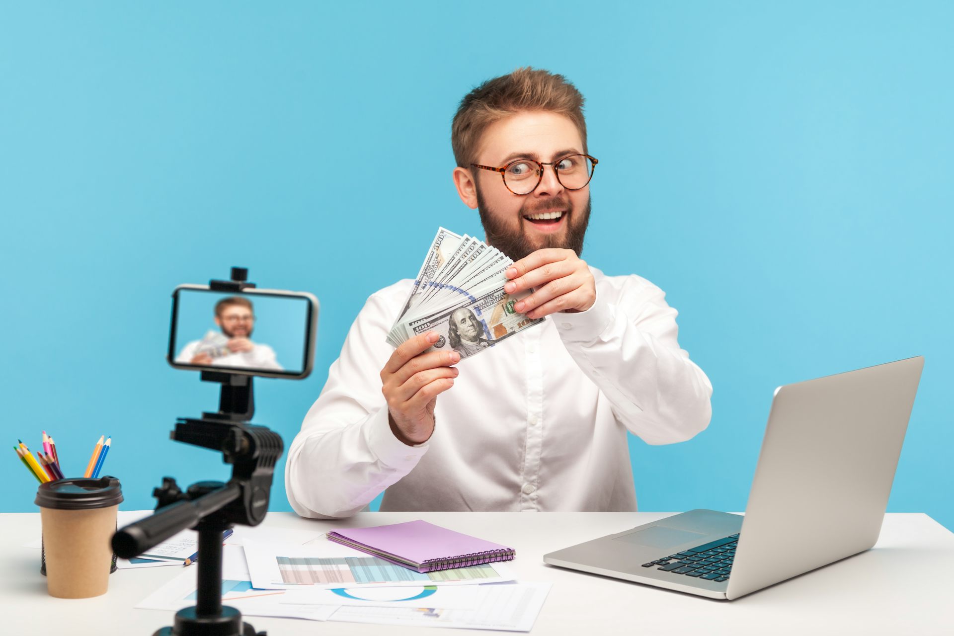 If you get your financial advice on social media, watch out for misinformation