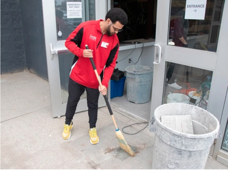 Ode to Edmonton cinephiles: Rediscovering a Clareview time capsule