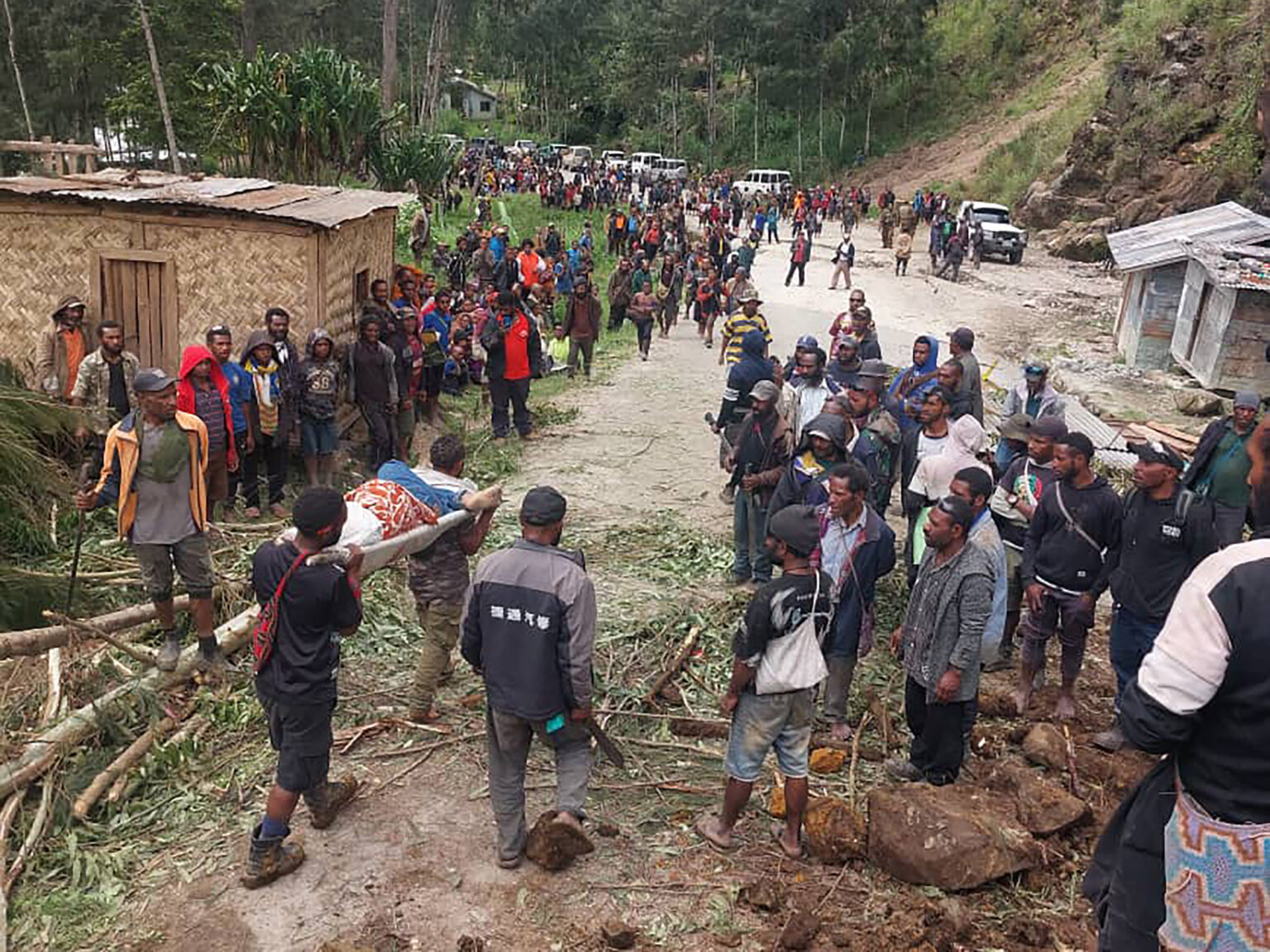 More than 670 believed dead as PNG landslide death toll soars – Mingooland
