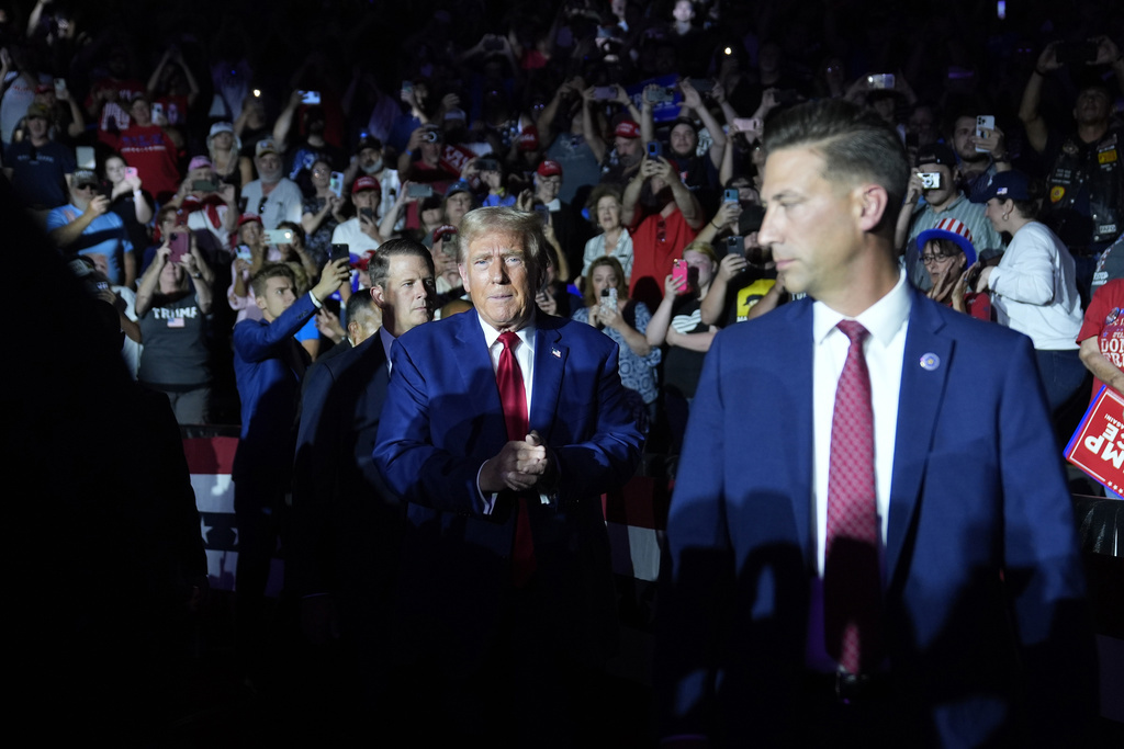 Trump makes first public appearance since apparent assassination attempt