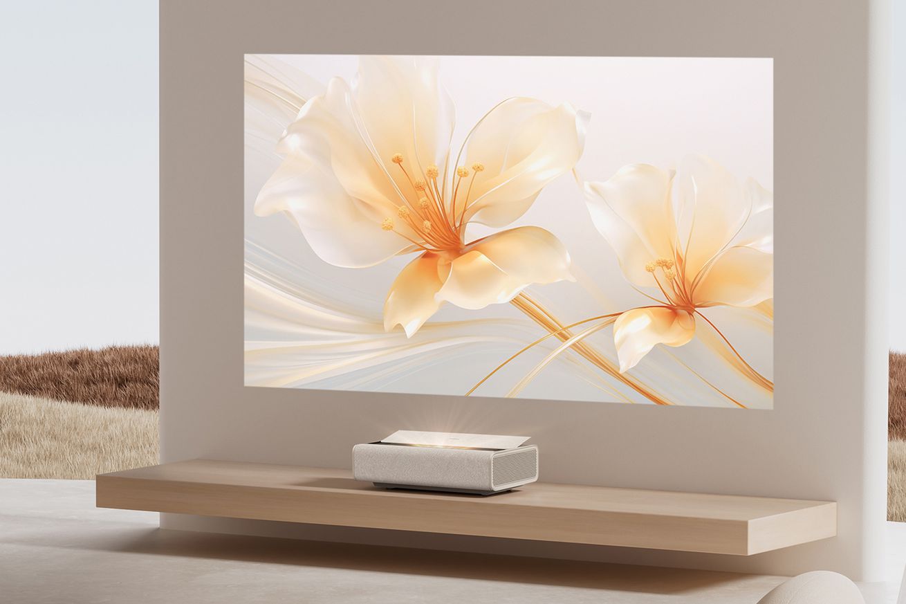Xgimi’s new ultra-short throw projector keeps dust and dirt off its lens