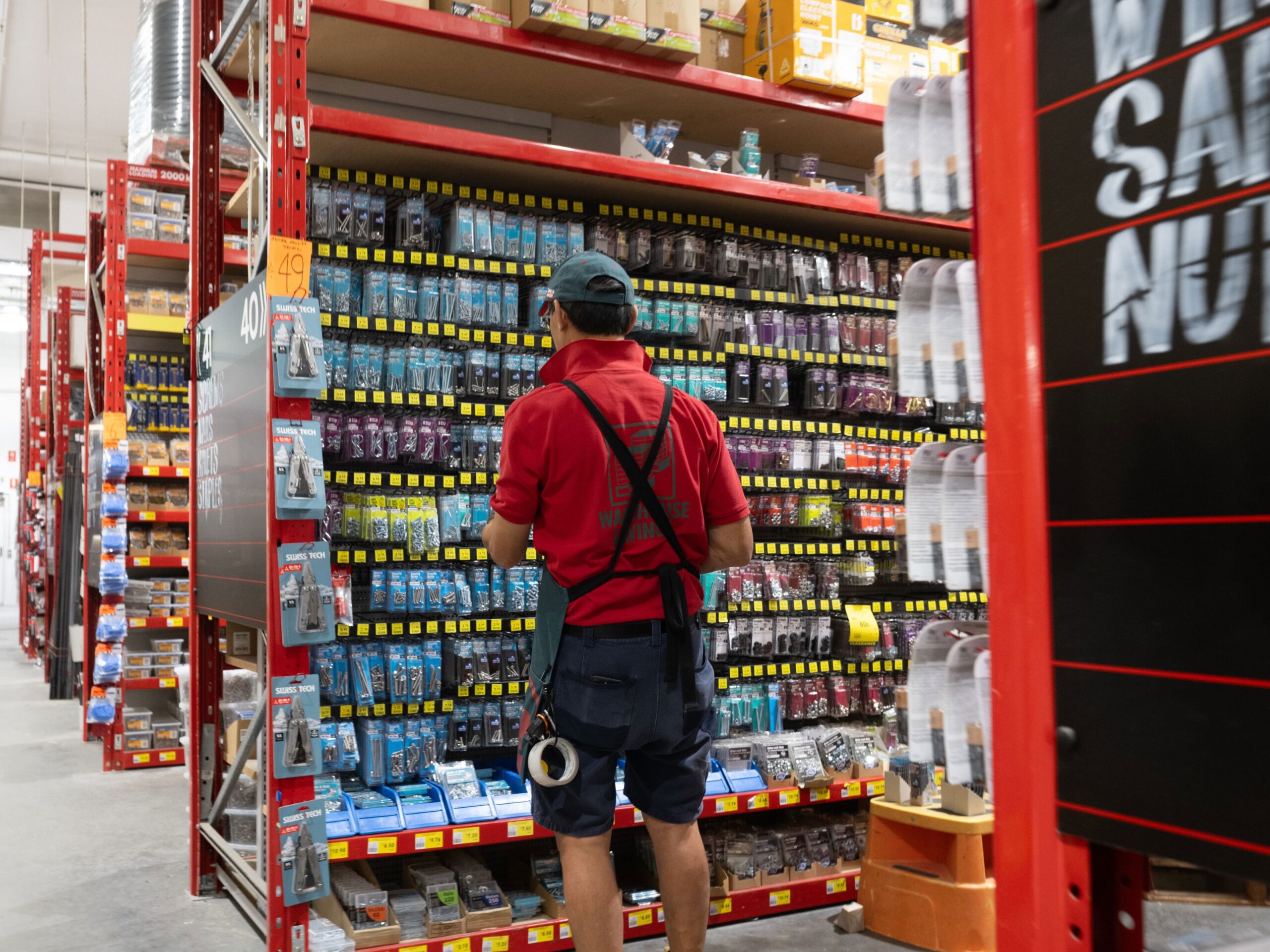 Grim reason Bunnings, Coles and Woolies staff wear bodycams