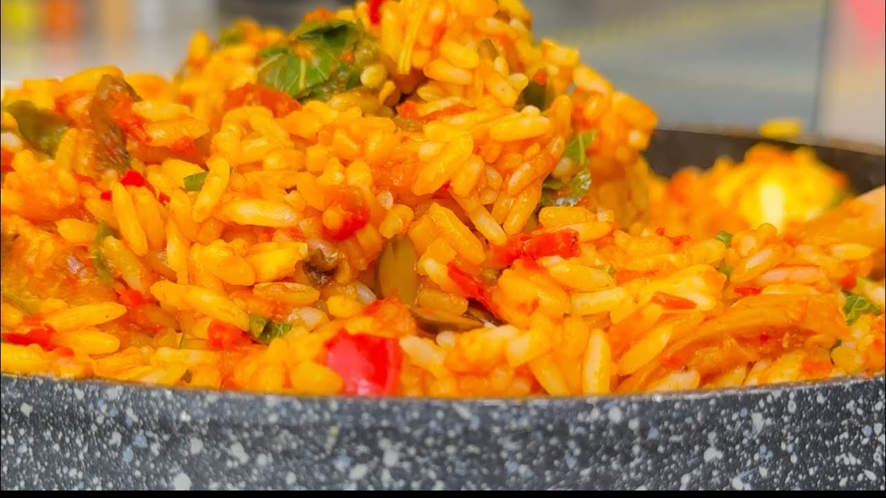 Efo Riro Rice, Anyone? Velvety Foodies Shares Her Delicious Take on This Veggie-Filled Dish