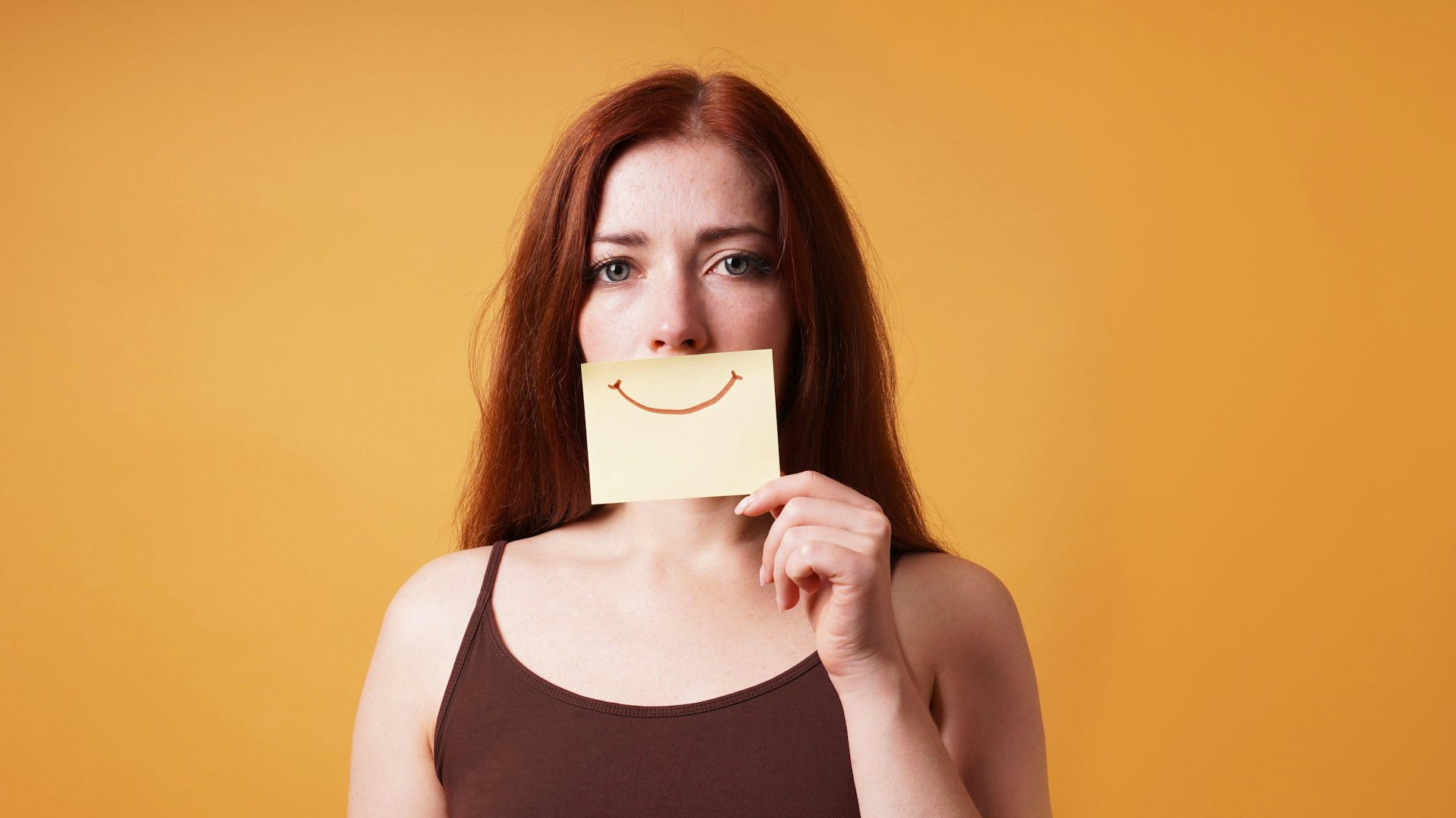 The anatomy of a smile: how to spot a fake from the real thing