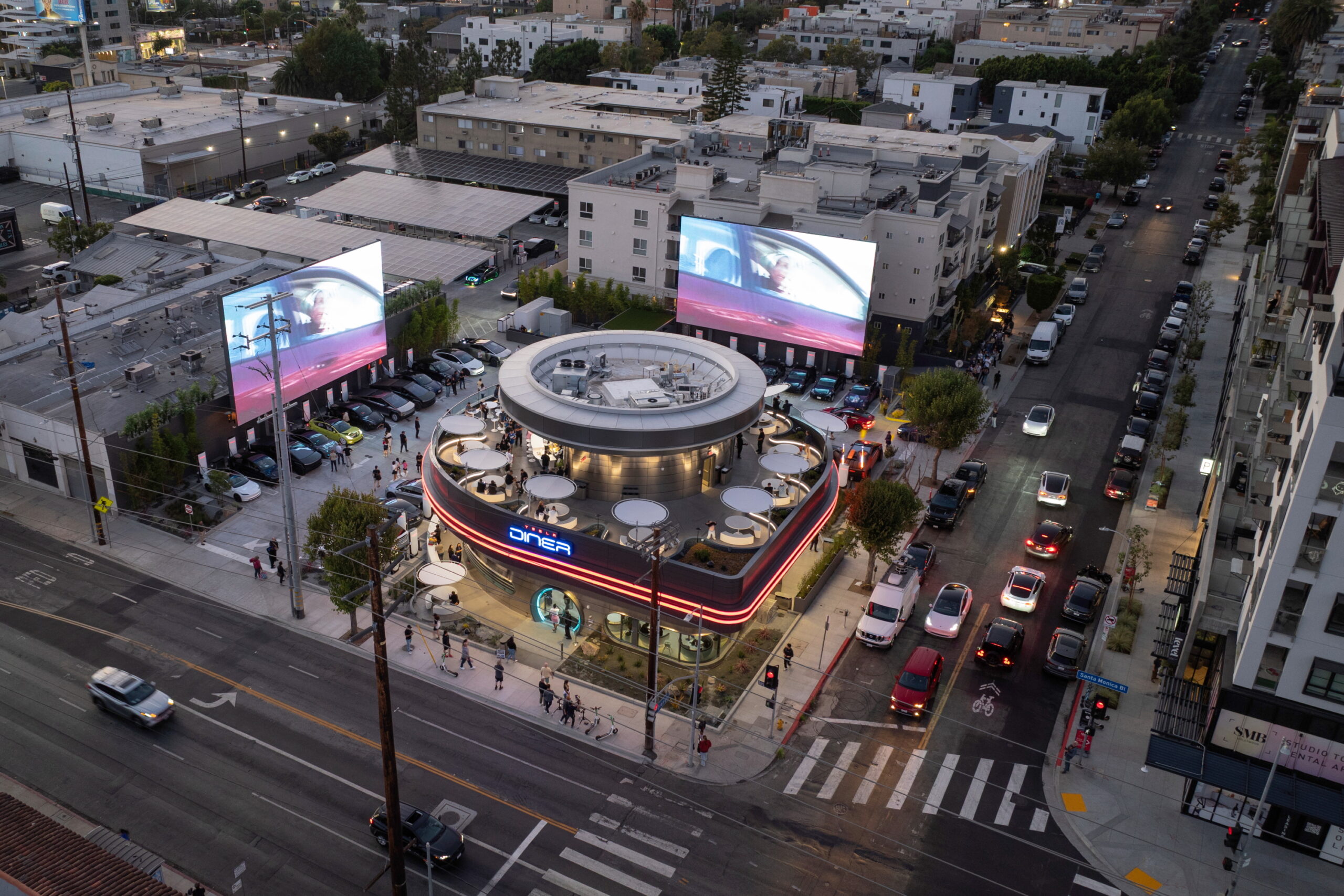 Anti-Elon Musk protesters are coming for Tesla’s new diner