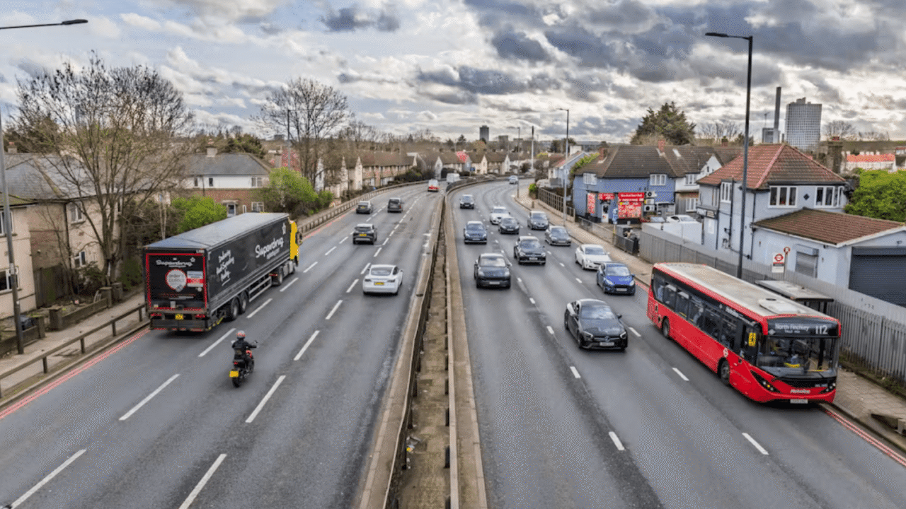 Does traffic drive street crime? Our study investigated